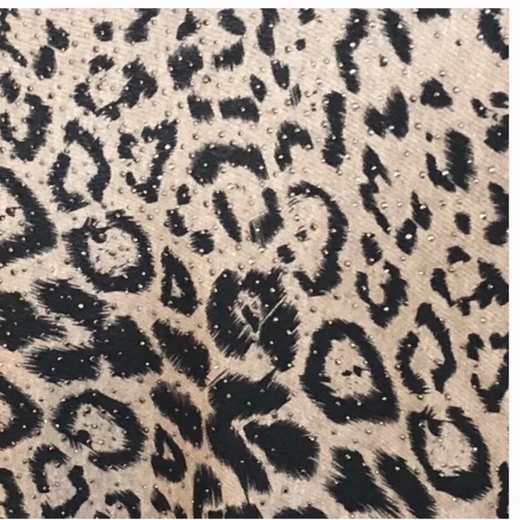 Soft Surroundings Animal Instincts Zebra Silver Studded Poncho Cape OS NWOT - Picture 5 of 6